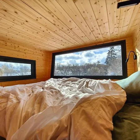 Moose Tiny House Les Chaumes Chalet *