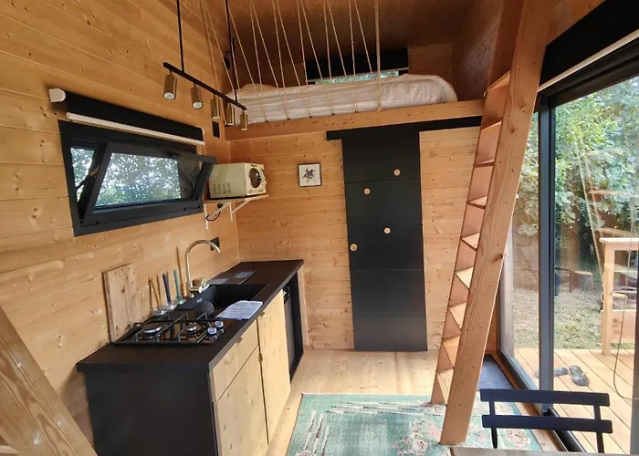 Moose Tiny House Les Chaumes